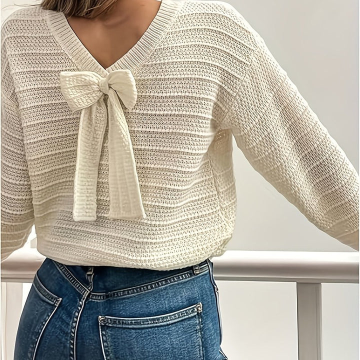 Imogen | Cropped Bow-Back Knit Sweater
