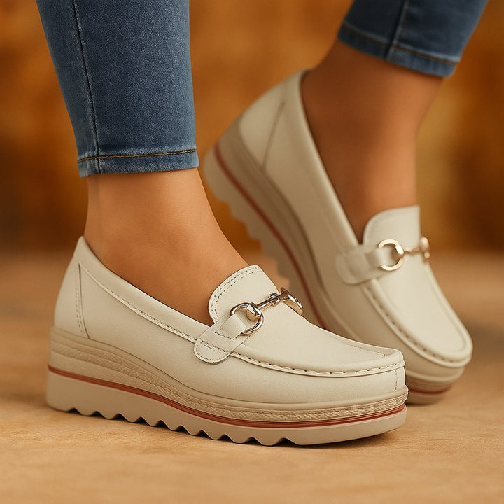 Wren | Moc-Toe Platform Loafer