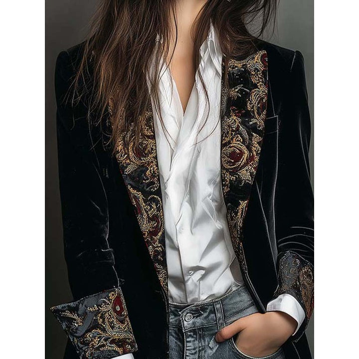 Beatrice | Slim Fit Baroque-Lapel Blazer