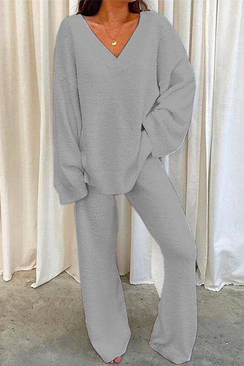 Emerson | Set aus Pullover mit V-Ausschnitt und Hose mit weitem Bein
