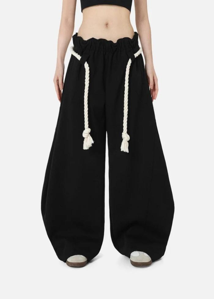 Micah | Baggy-Sweatpants für Damen mit weitem Bein, Gummizug und Schlaufenbund