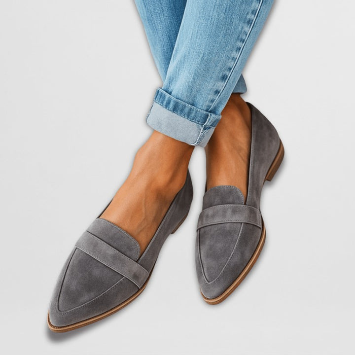 Solène | Pointed-Toe Penny Loafer