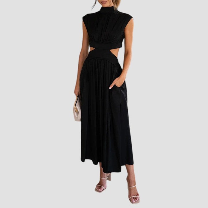 Wynn | Vestido midi plissado com recortes