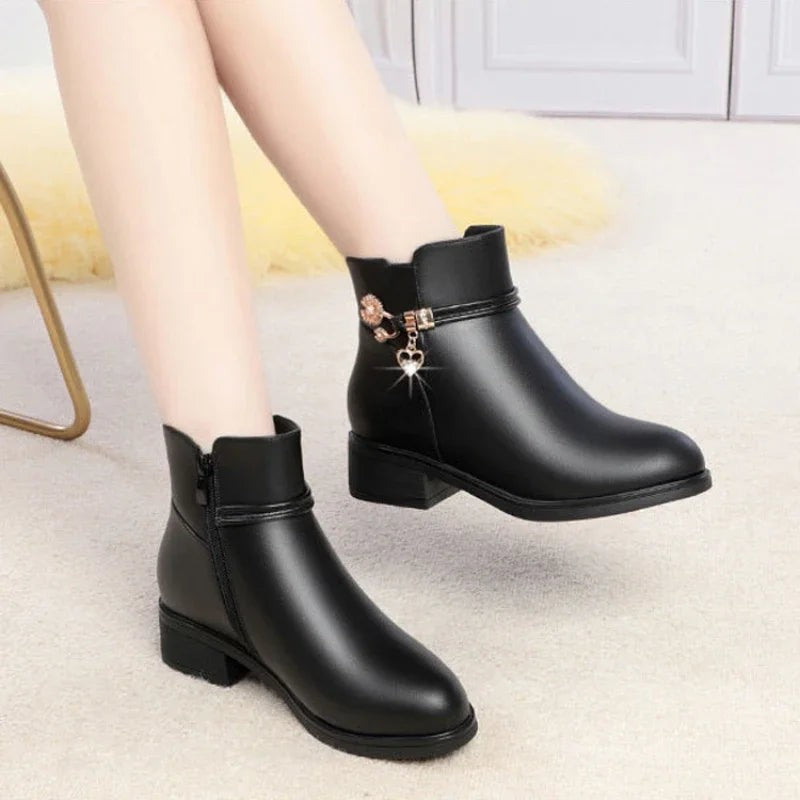 Constance | Wide-Toe Low-Heel Ankle Boots