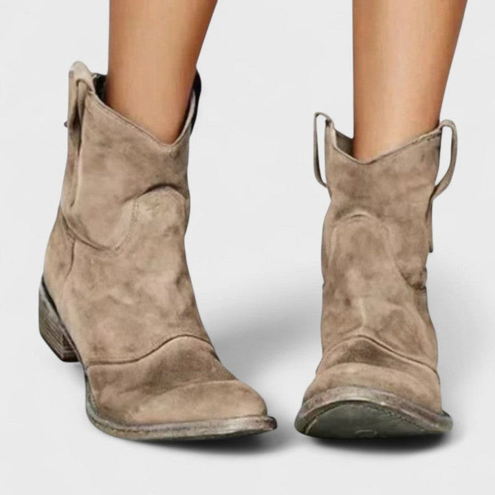 Carlotta | Stivaletti alla caviglia in stile western