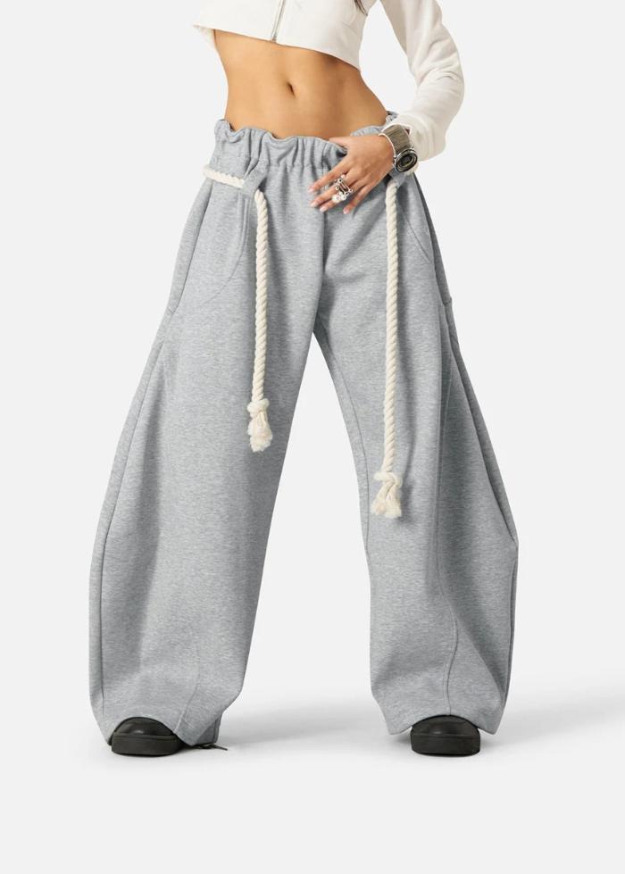 Micah | Baggy-Sweatpants für Damen mit weitem Bein, Gummizug und Schlaufenbund