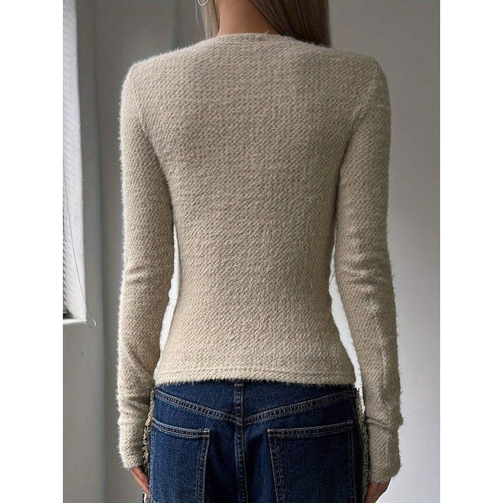 Noreen | Women's Fitted Fuzzy Knit Top