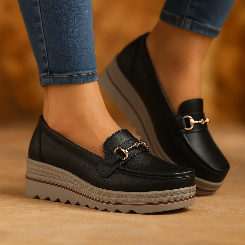 Wren | Moc-Toe Platform Loafer