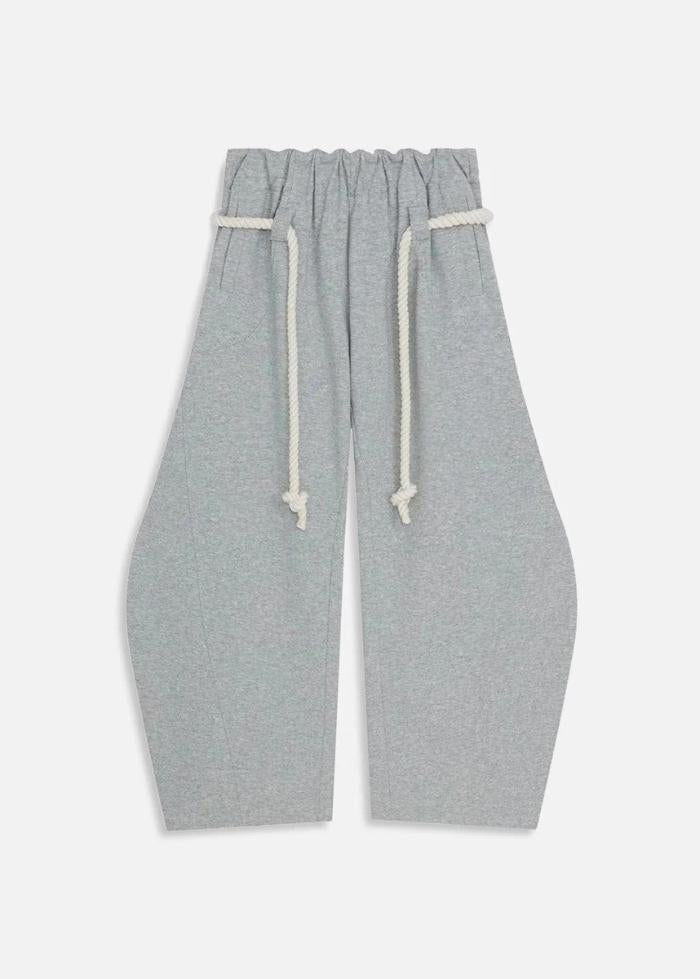 Micah | Baggy-Sweatpants für Damen mit weitem Bein, Gummizug und Schlaufenbund