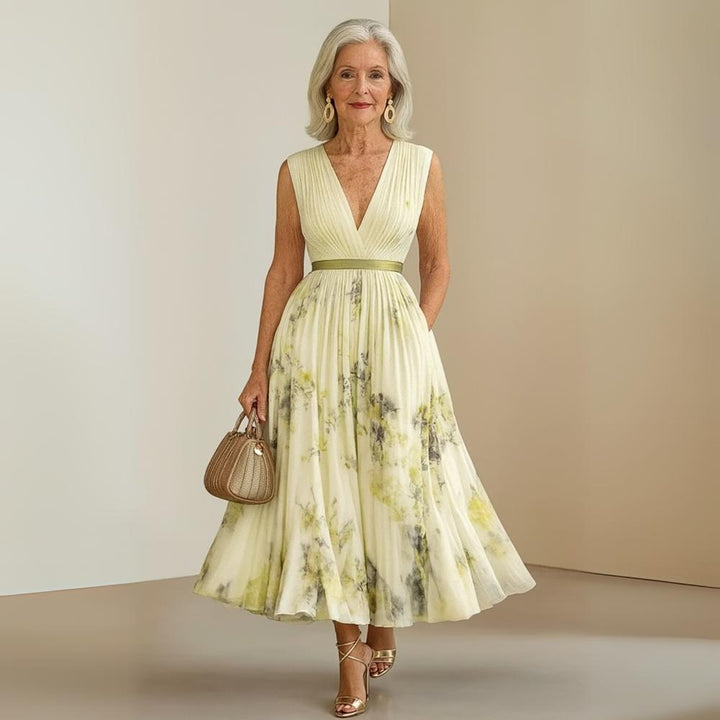 Mariana | Pleated Sleeveless Maxi