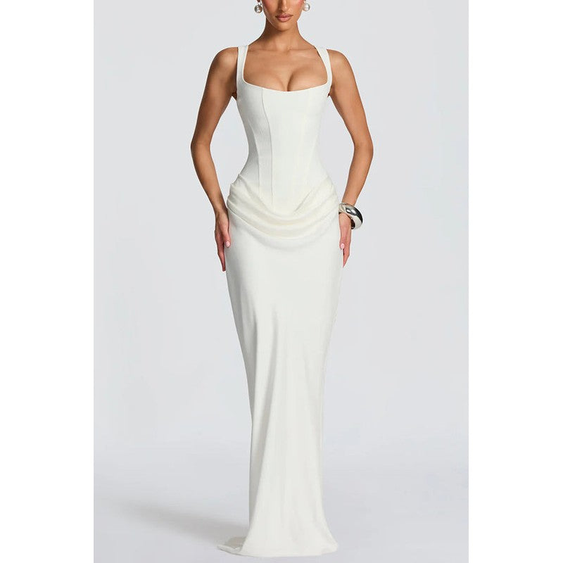 Leonor | Structured Square-Neck Maxi Dress