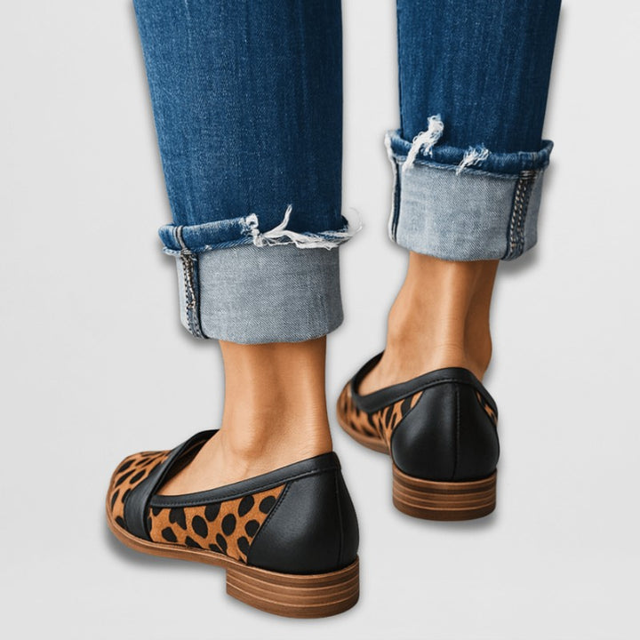 Solène | Pointed-Toe Penny Loafer