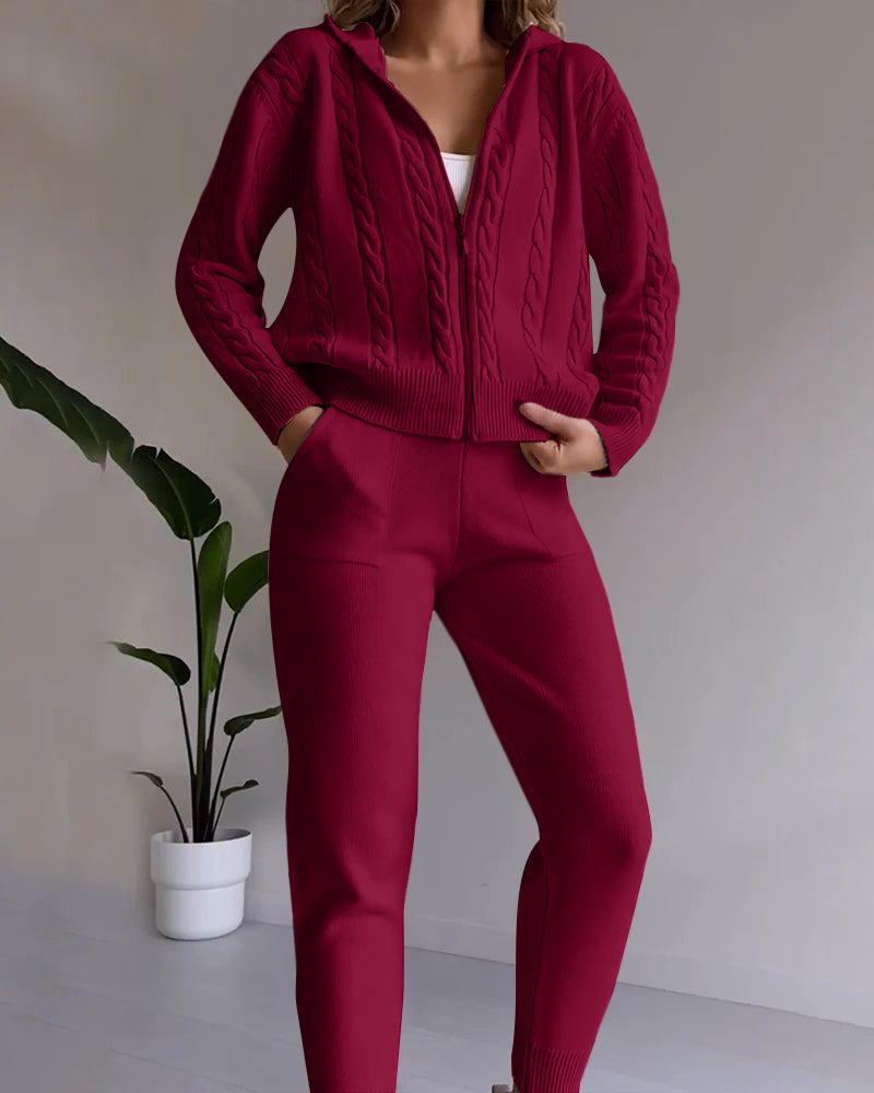 Anouk | Completo da donna con felpa con cappuccio in maglia a trecce e leggings