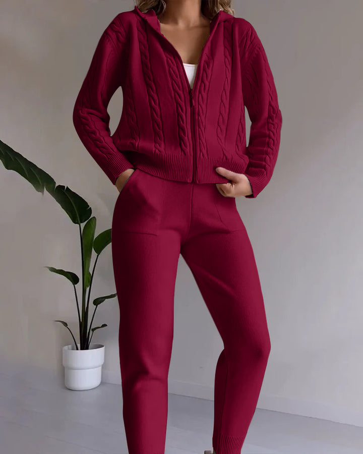 Anouk | Completo da donna con felpa con cappuccio in maglia a trecce e leggings