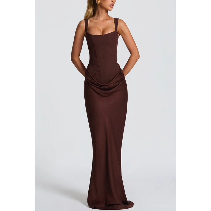 Leonor | Structured Square-Neck Maxi Dress