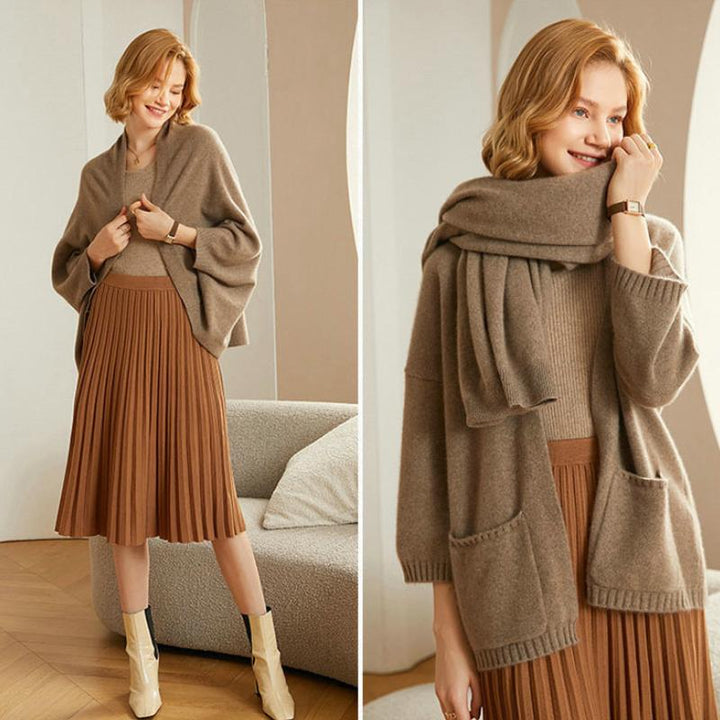 Riley | Completo da donna composto da cardigan in maglia morbida e scialle