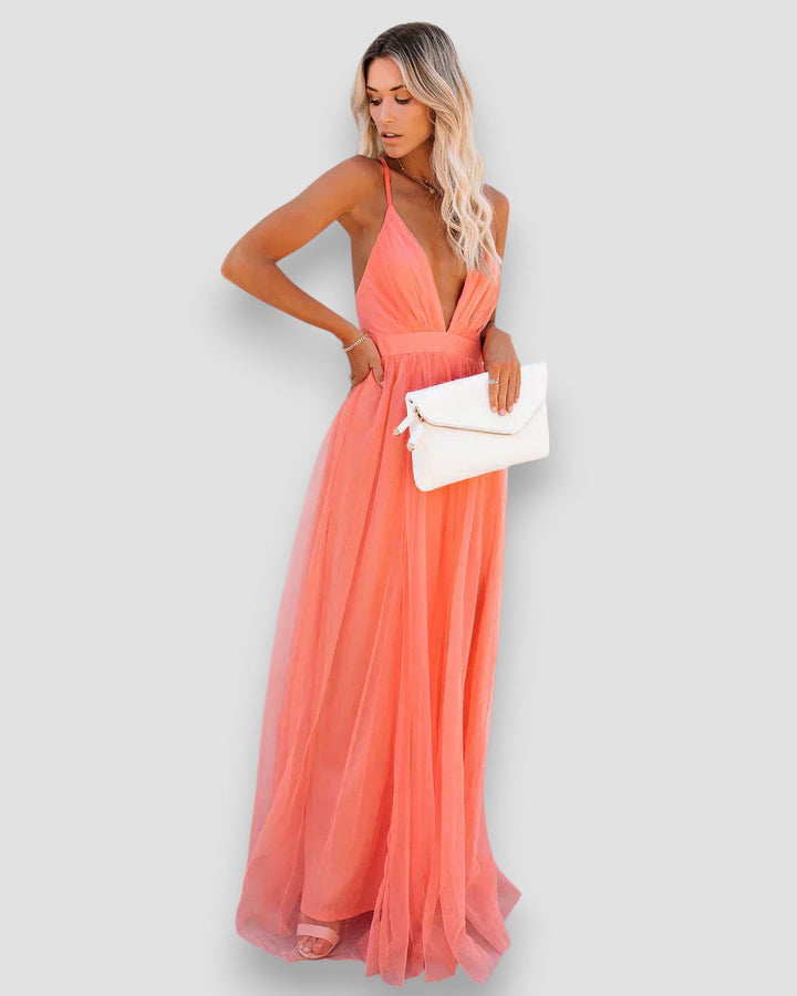 Davina | Vestido maxi de malha transparente com decote profundo